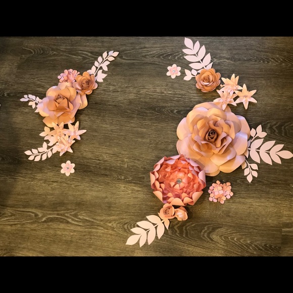 Paper flowers - Picture 5 of 8